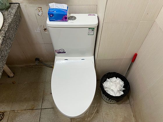 荆州市疏通厕所管道|专业清理隔油池，24小时服务满意付款